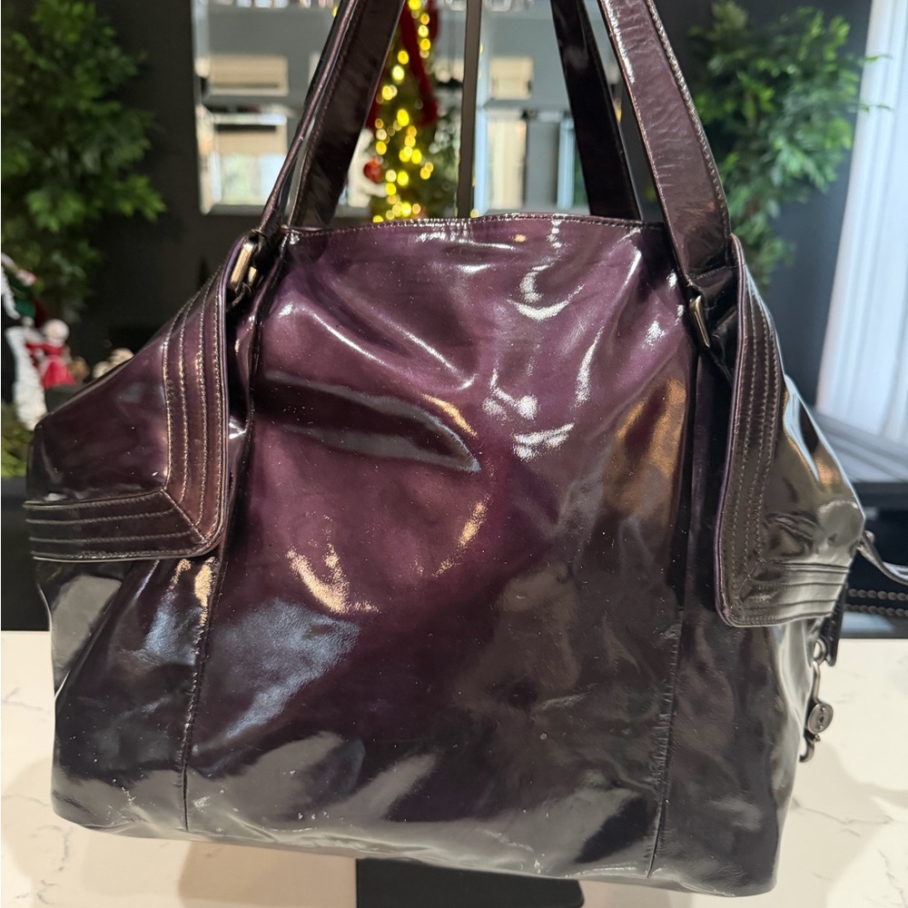 Salvatore Ferragamo Deep Burgundy Patent Shoulder Bag - Picture 2 of 9